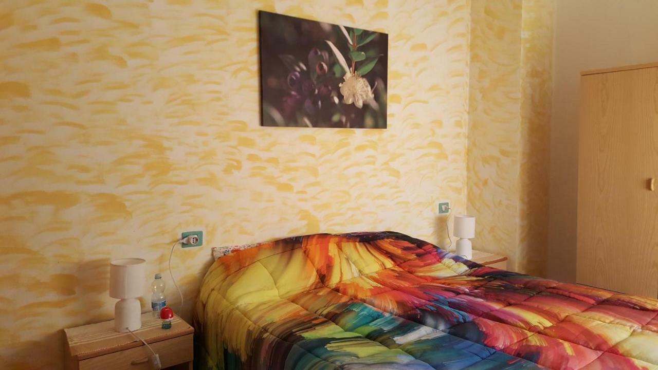 B&B Sa Pintadera Muravera Extérieur photo